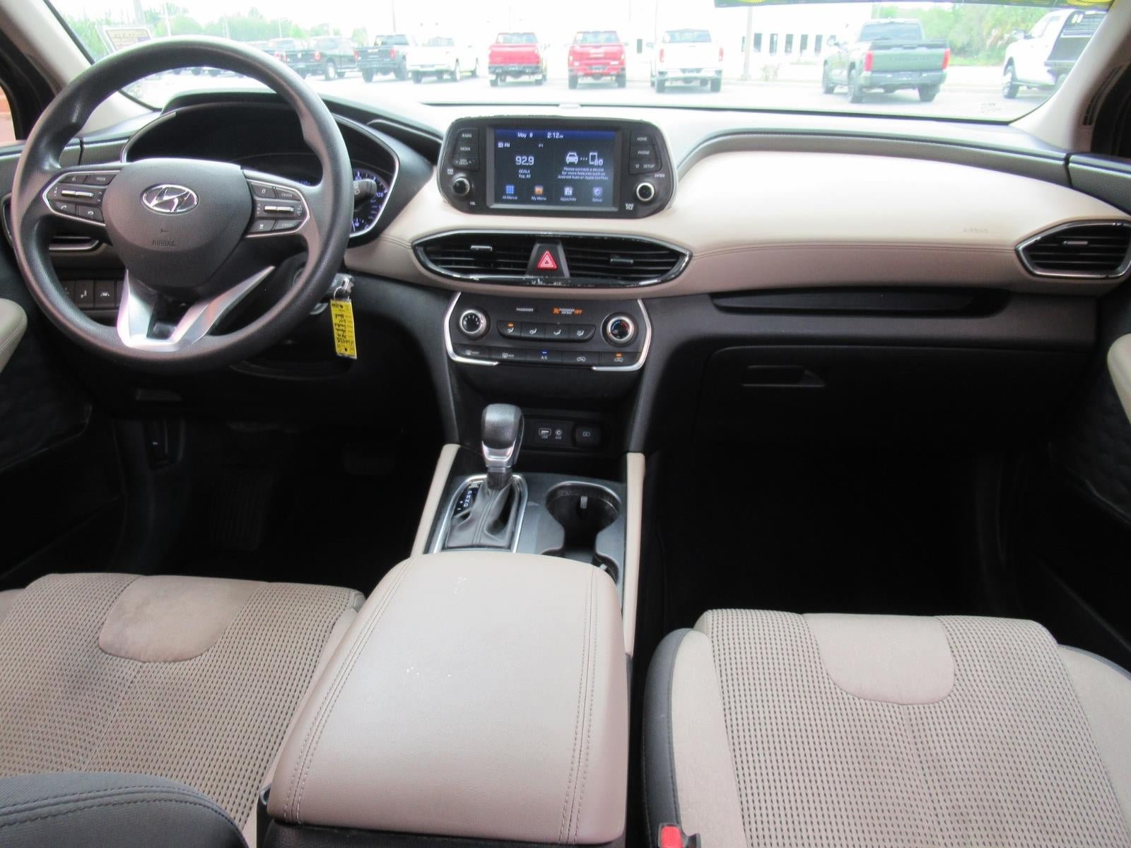 Used 2019 Hyundai Santa Fe SE FWD image 12