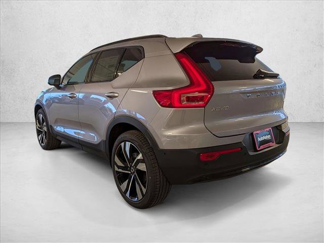 New 2026 Volvo XC40 B5 Ultra w/ Climate Package image 9