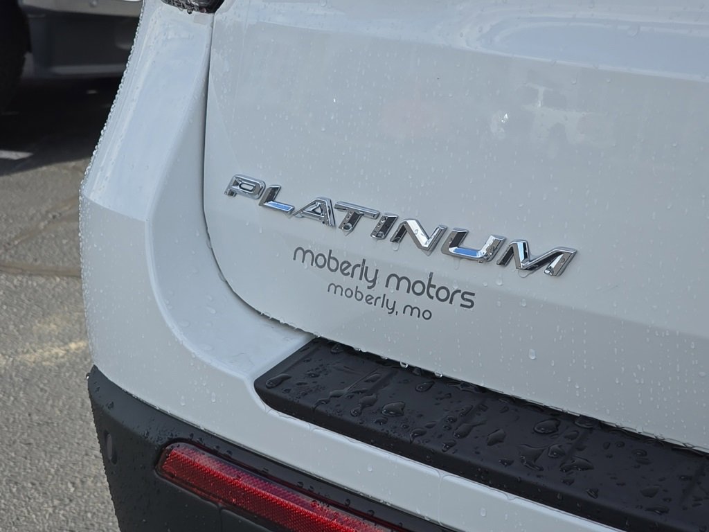 New 2026 Ford Explorer Platinum image 72