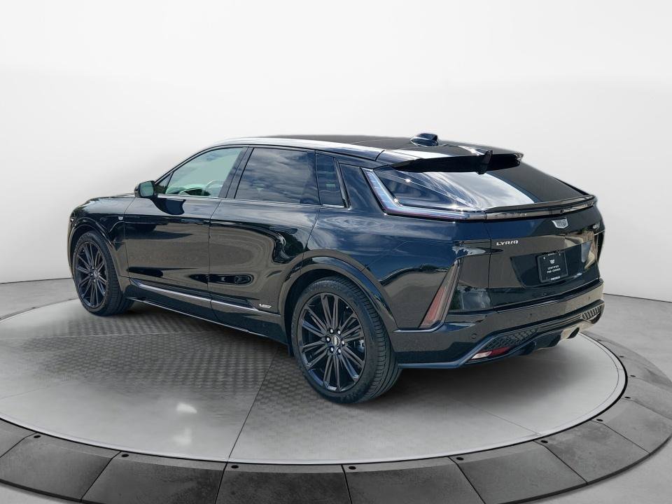 Certified 2026 Cadillac Lyriq V AWD/4WD image 5