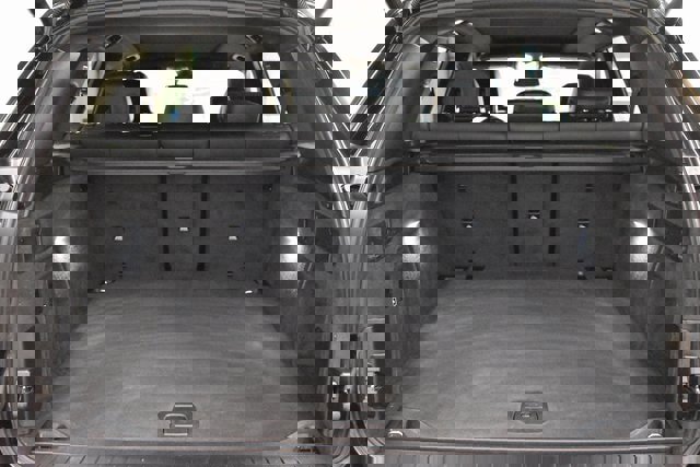 Used 2023 BMW X5 xDrive40i w/ M Sport Package image 18