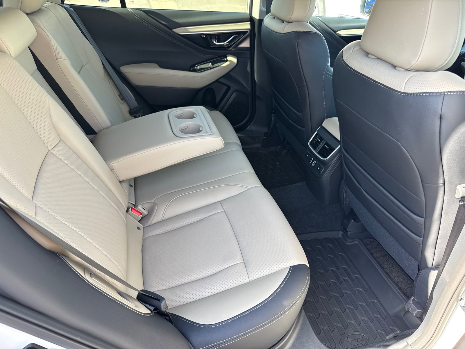 Certified 2025 Subaru Outback Limited XT image 11