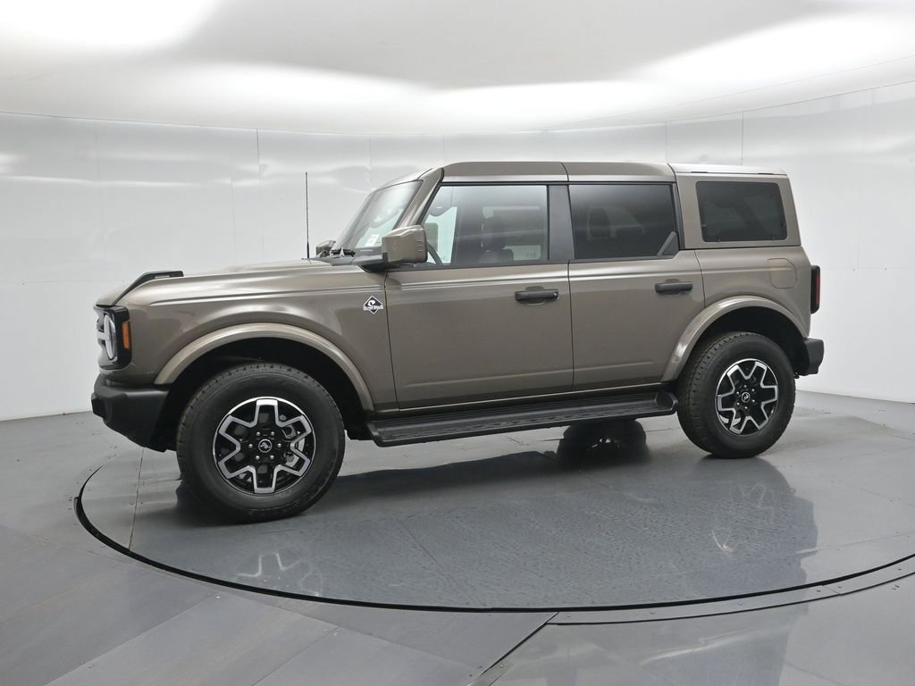 New 2026 Ford Bronco Outer Banks image 25