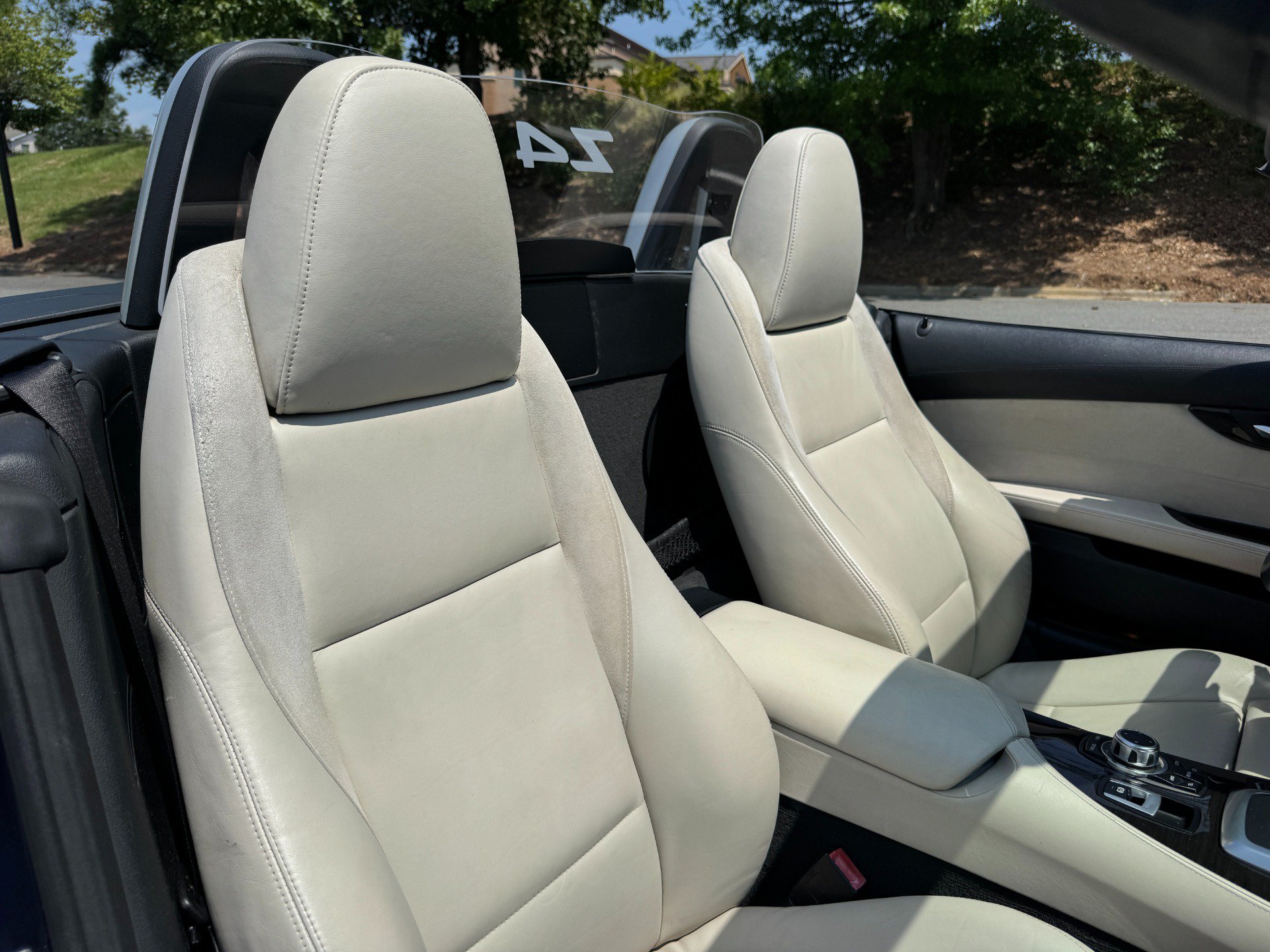 Used 2011 BMW Z4 sDrive35i RWD image 54