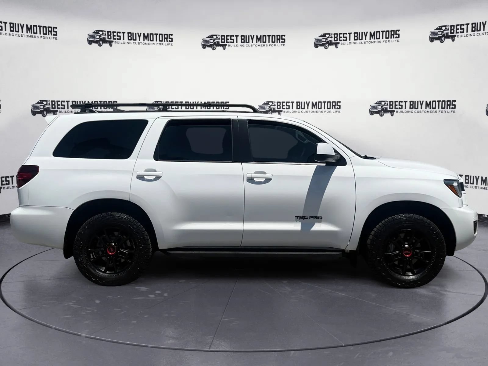Used 2020 Toyota Sequoia TRD Pro w/ Carpet Mat Package (TMS) AWD/4WD image 9