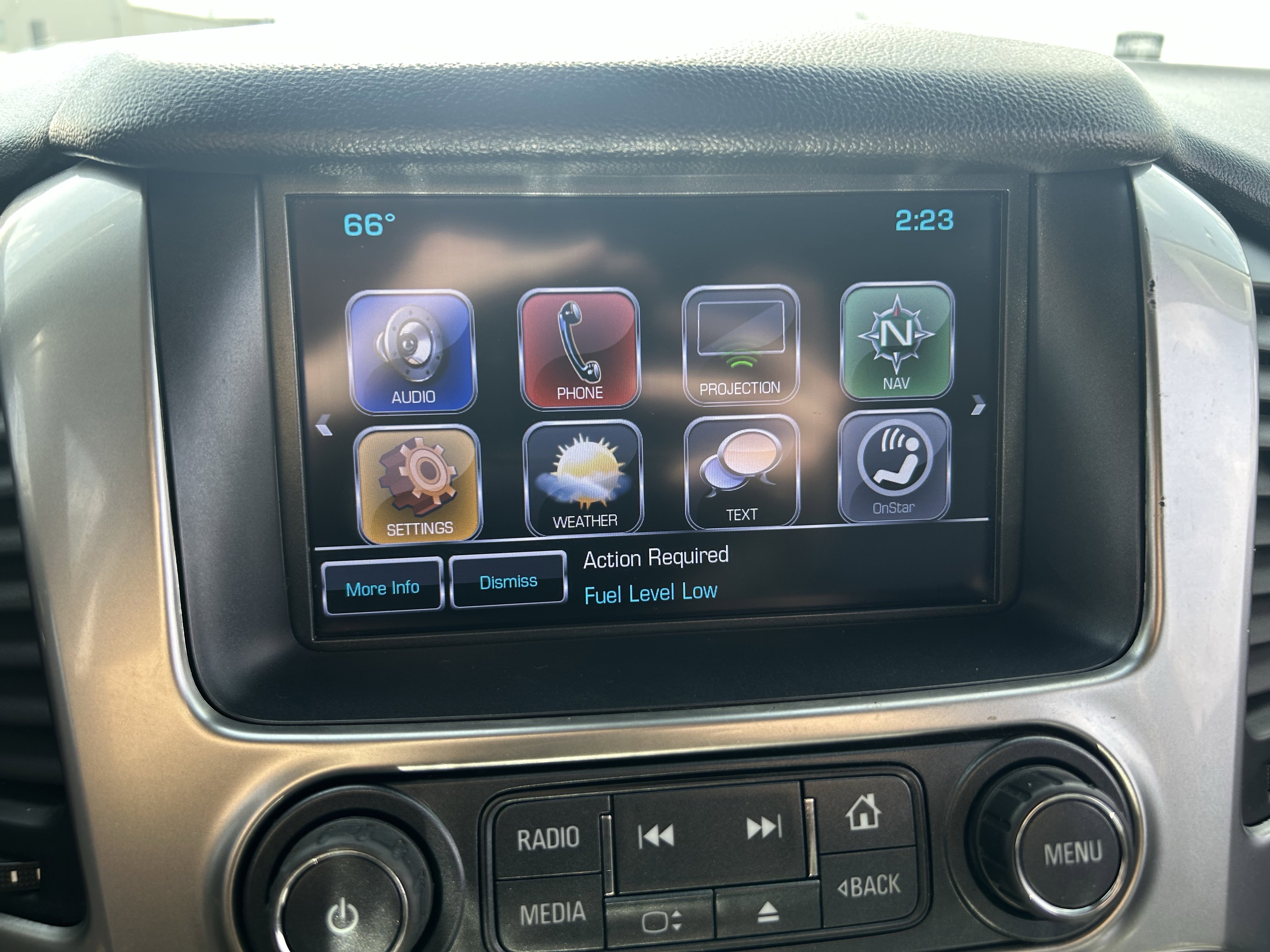 Used 2017 Chevrolet Suburban LT image 12