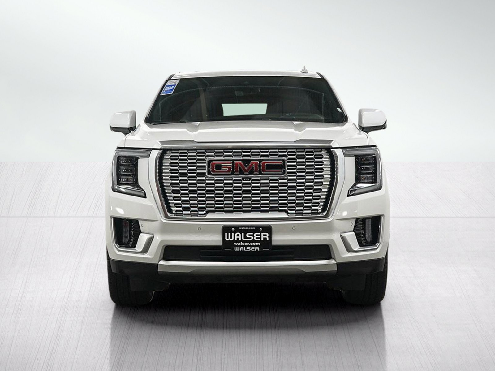 Used 2024 GMC Yukon Denali w/ Denali Reserve Package AWD/4WD image 8