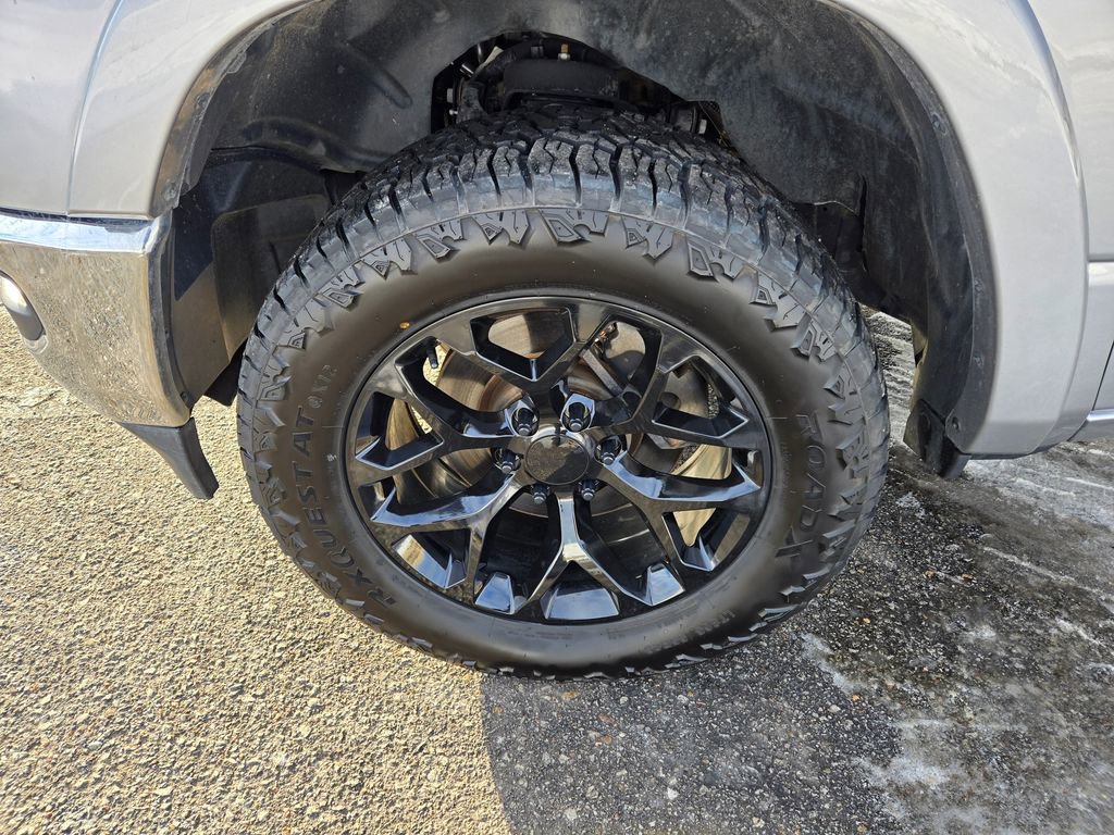 Used 2020 RAM 1500 Laramie image 28