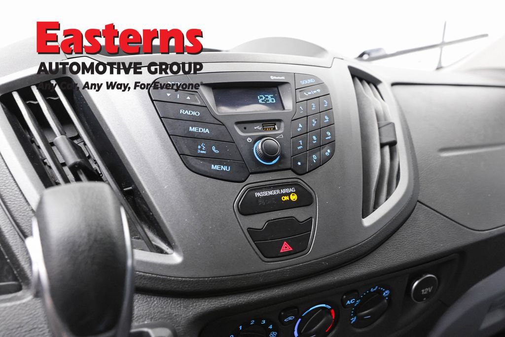 Used 2019 Ford Transit 250 130 Low Roof RWD image 18
