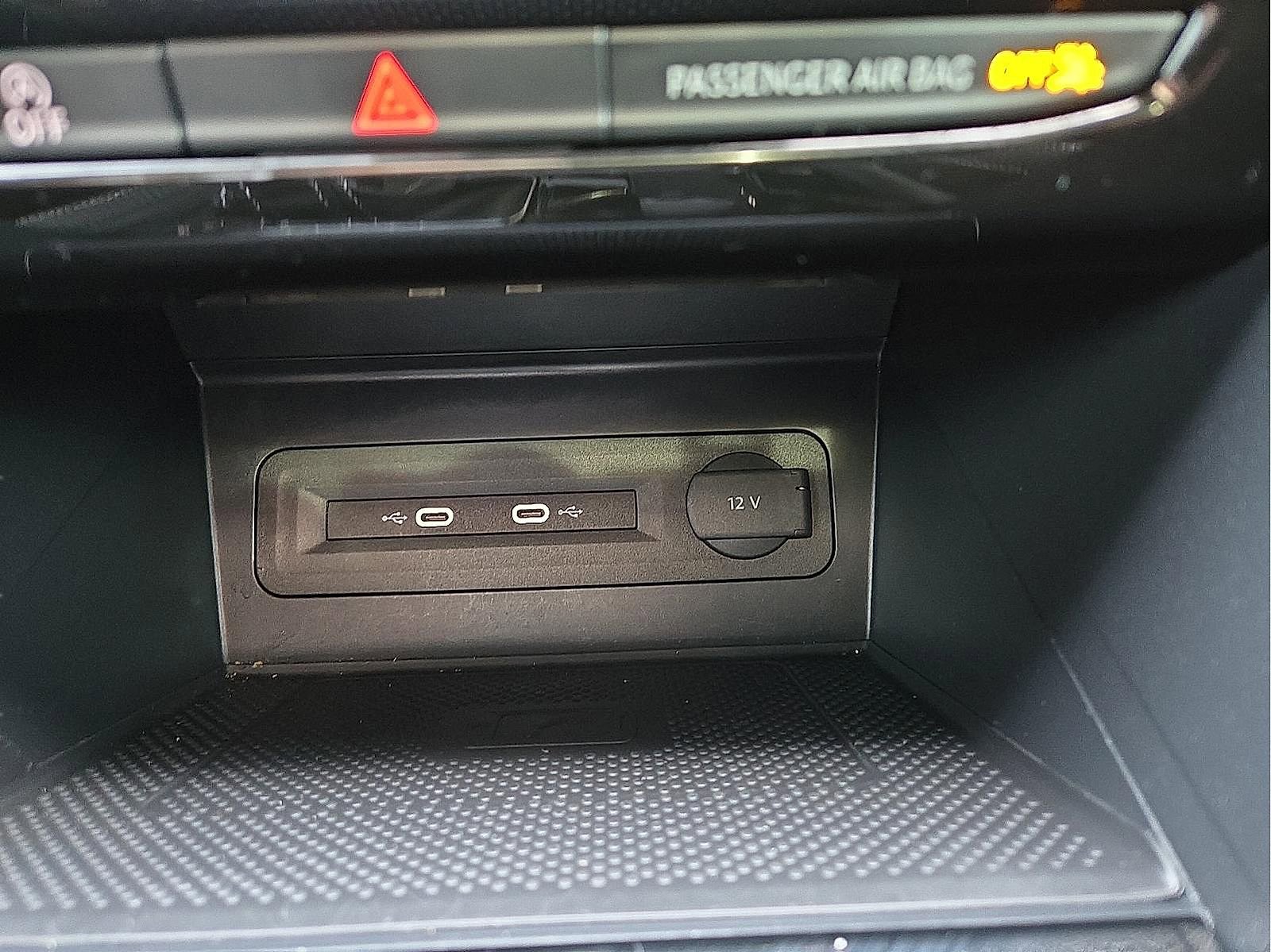 Used 2023 Volkswagen Atlas Cross Sport SEL R-Line image 20