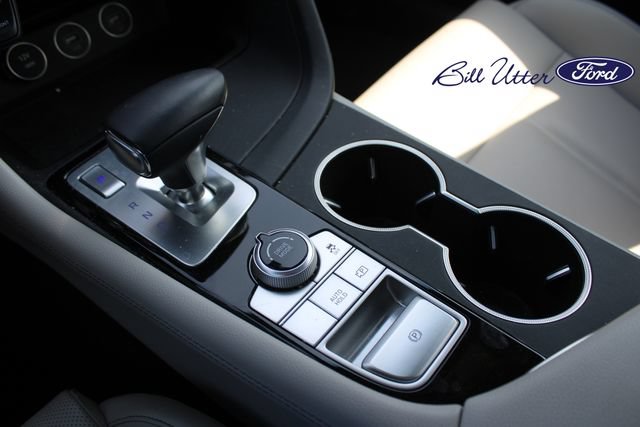 Used 2023 Genesis G70 2.0T RWD image 17