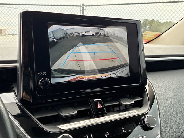 Certified 2023 Toyota Corolla LE image 32