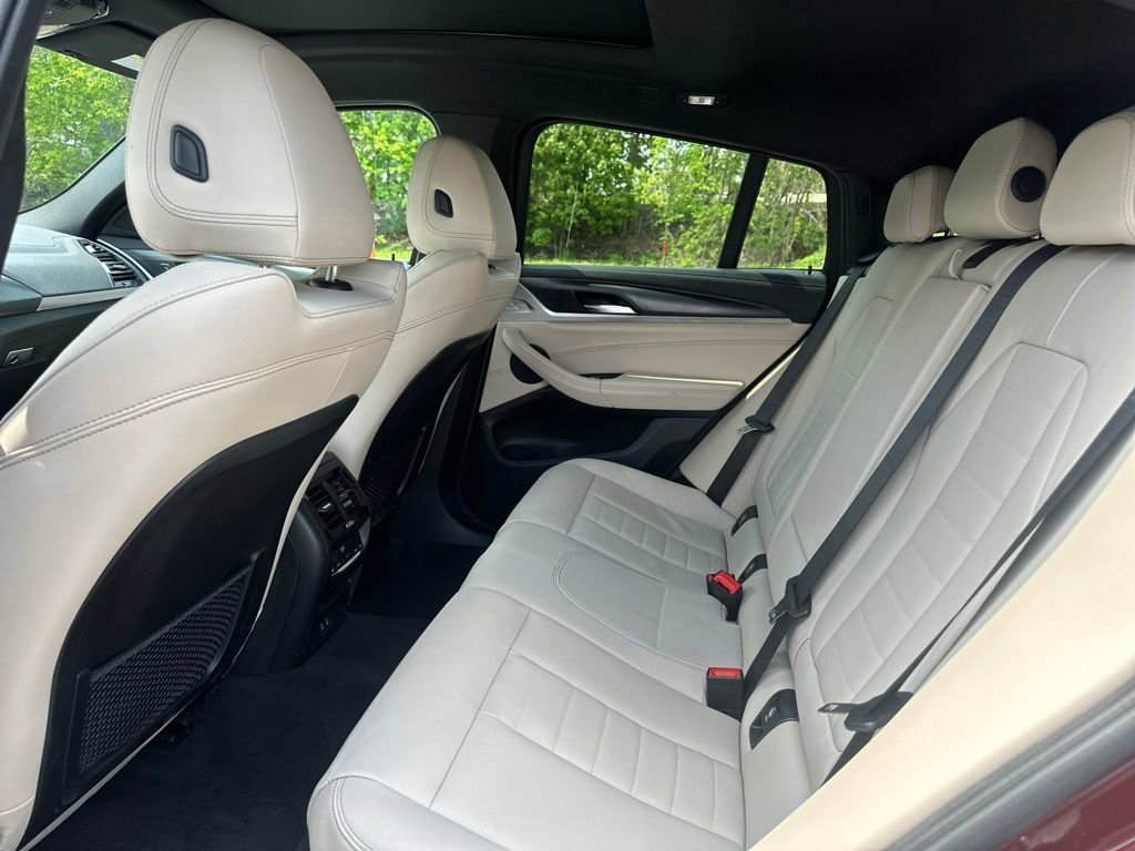 Certified 2023 BMW X4 M40i w/ Premium Package AWD/4WD image 23