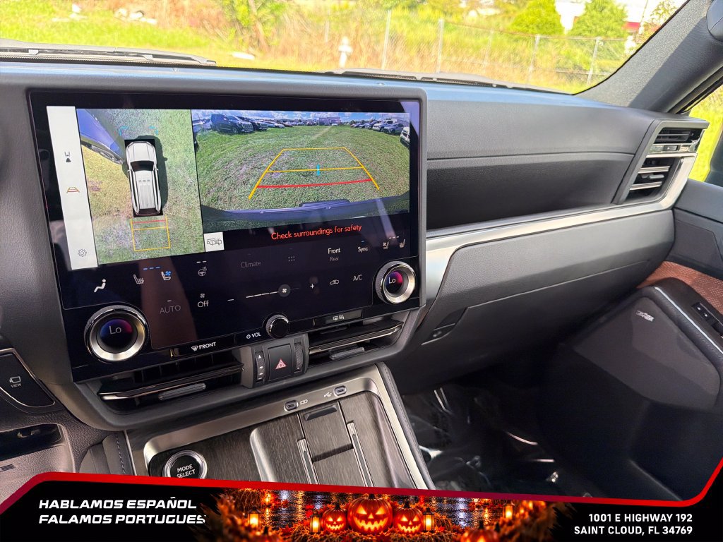 Used 2025 Lexus GX 550 w/ Cold Area Package AWD/4WD image 19