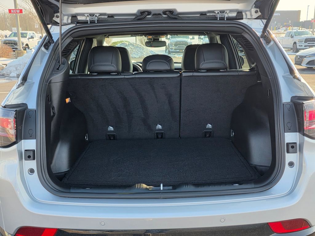 Used 2024 Jeep Compass Limited w/ Elite Group image 33