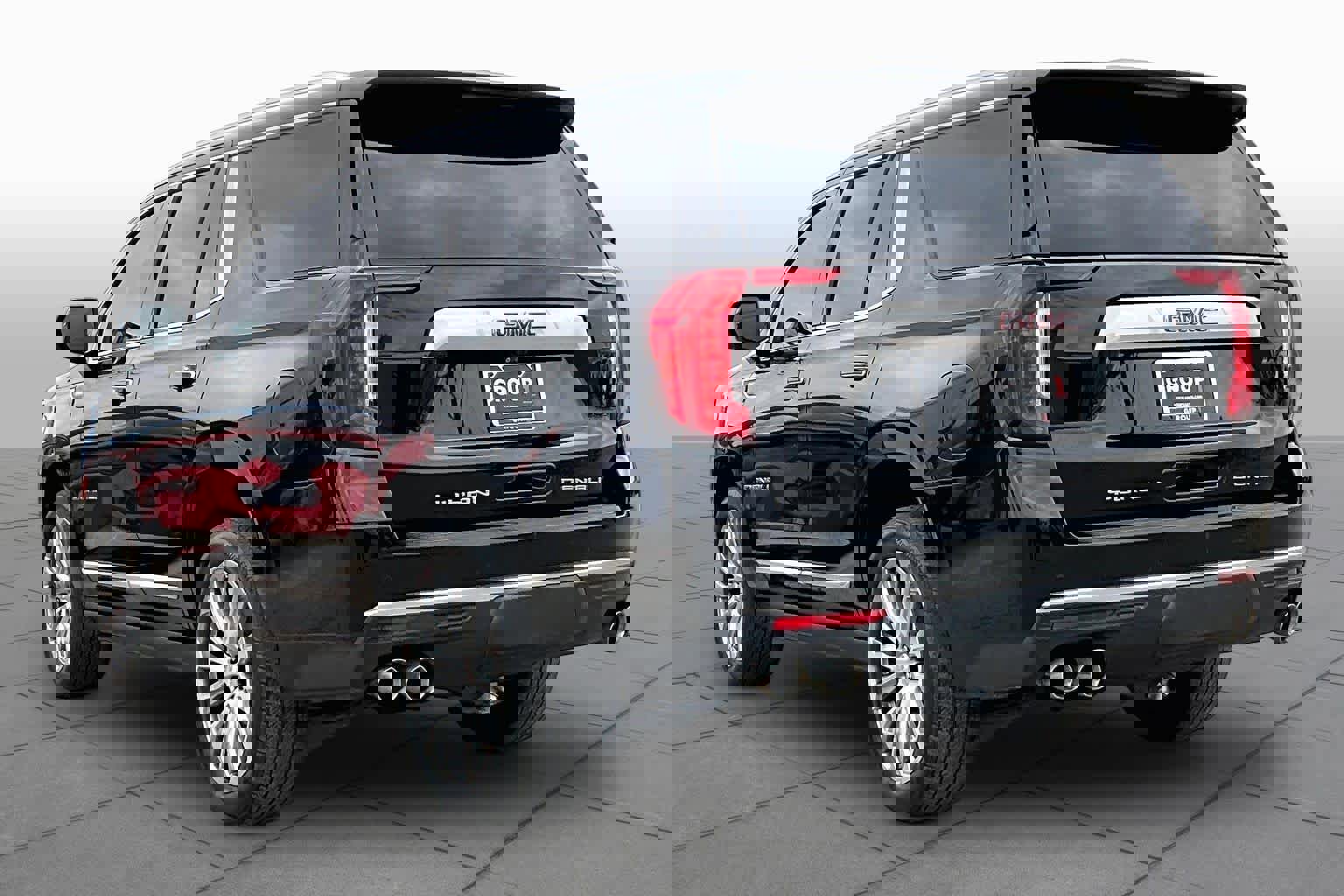 Used 2021 GMC Yukon Denali w/ Denali Premium Package image 11