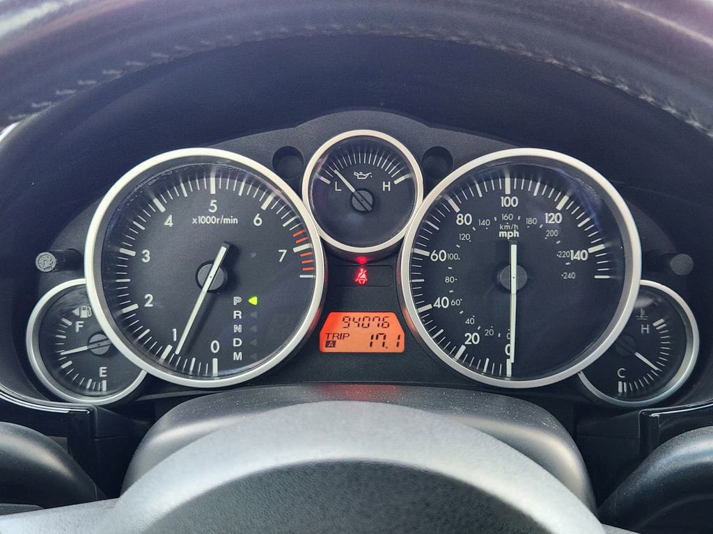 Used 2006 MAZDA MX-5 Miata Touring image 21