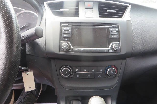 Used 2018 Nissan Sentra S FWD image 48