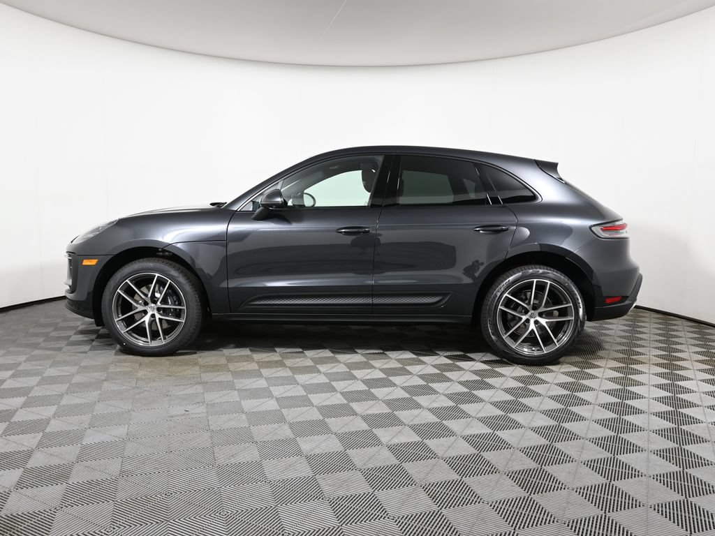 New 2026 Porsche Macan AWD/4WD image 2