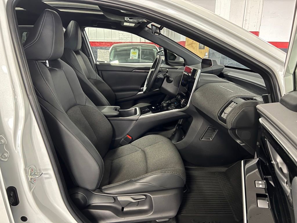Used 2024 Toyota bZ4X AWD w/ Weather Package image 24