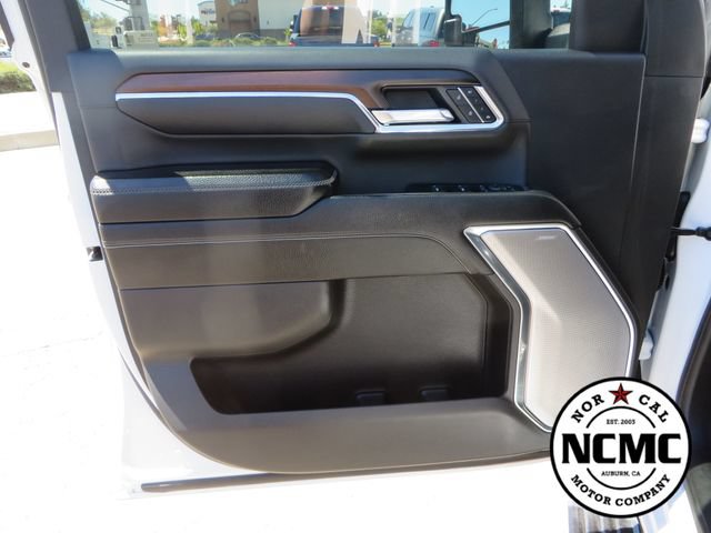 Used 2024 GMC Sierra 3500 Denali w/ Denali Reserve Package AWD/4WD image 23