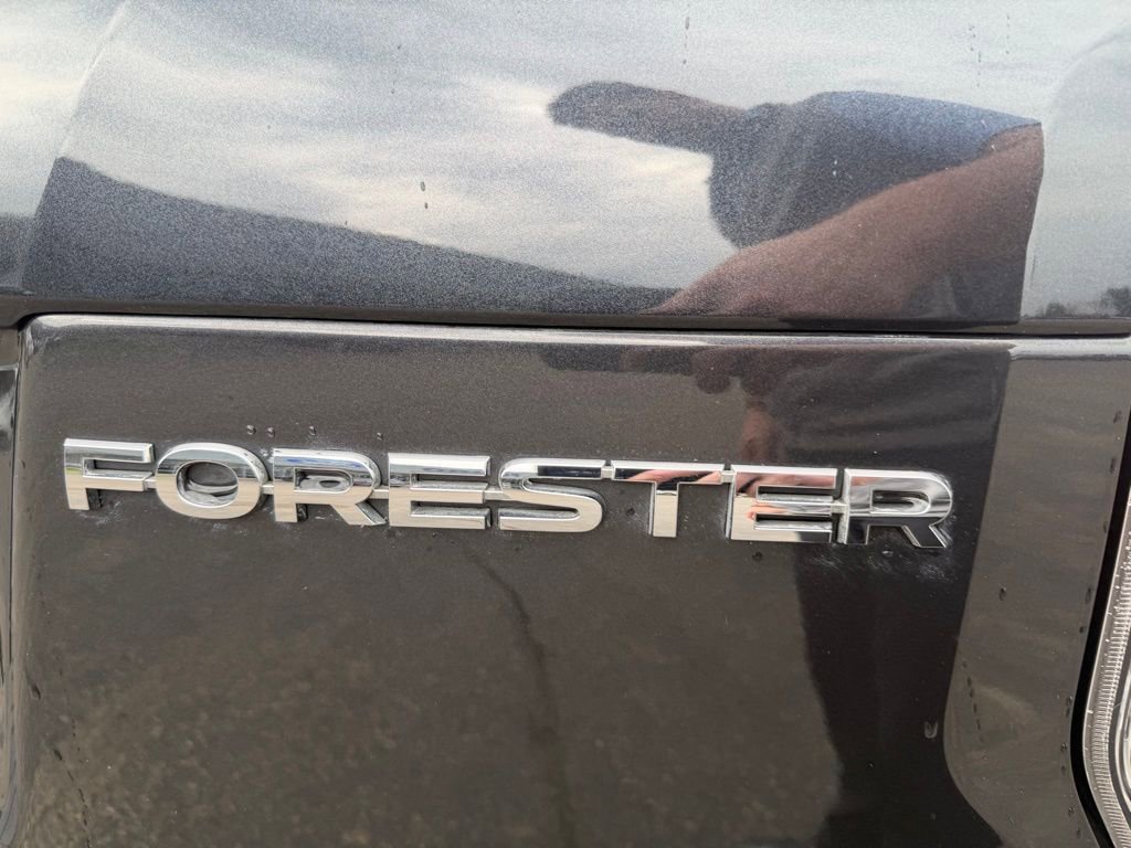 Used 2018 Subaru Forester 2.5i Premium w/ All-Weather Package AWD/4WD image 29