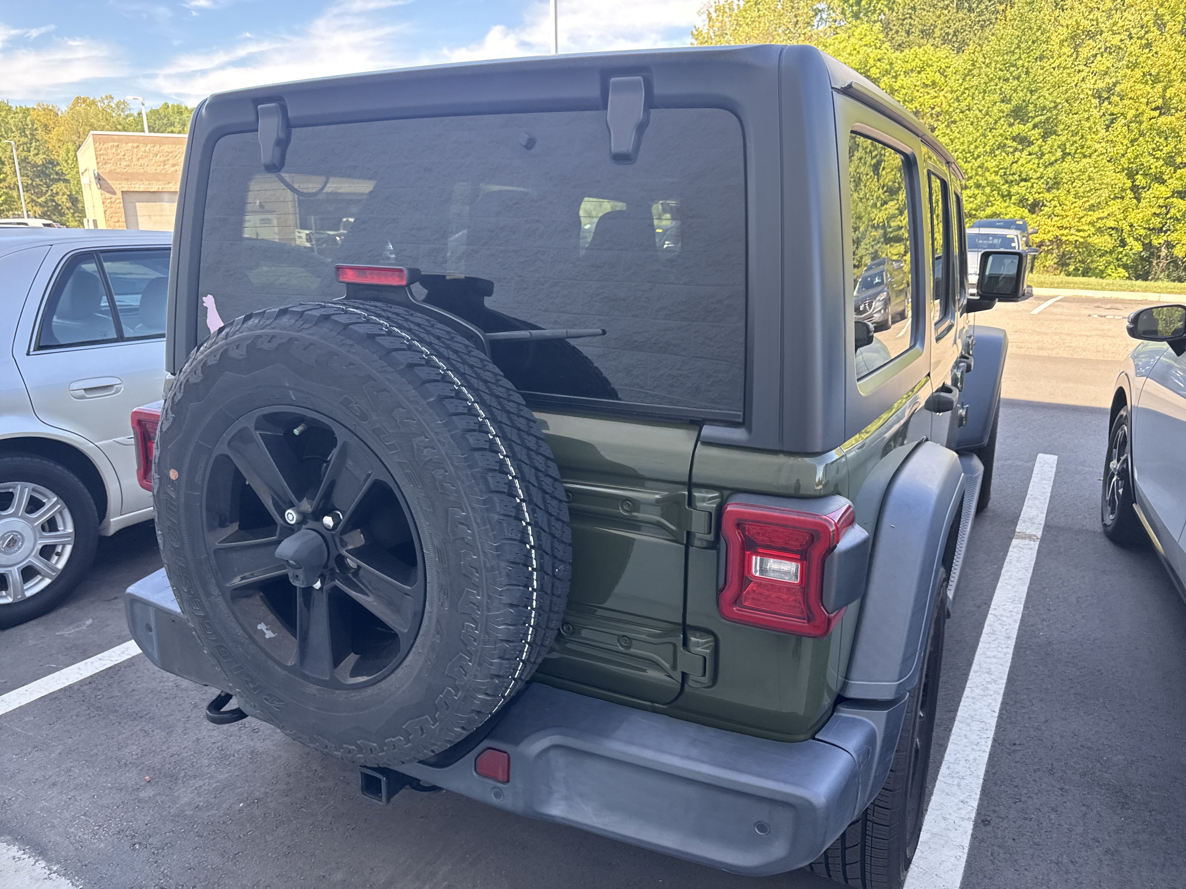 Used 2021 Jeep Wrangler Unlimited Sport AWD/4WD image 7