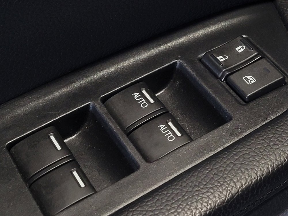 Used 2021 Honda Pilot EX image 27