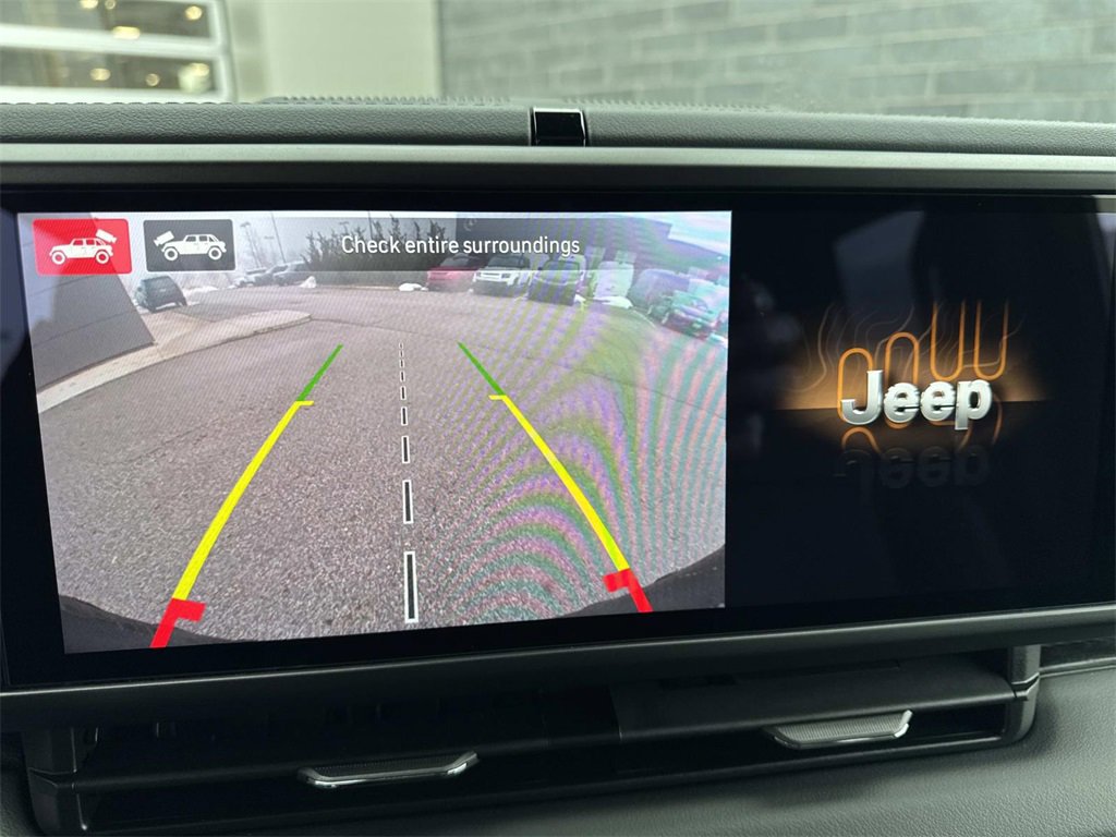 Used 2025 Jeep Wrangler Unlimited Rubicon image 22