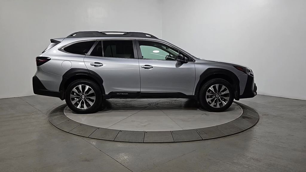Certified 2025 Subaru Outback Limited image 8