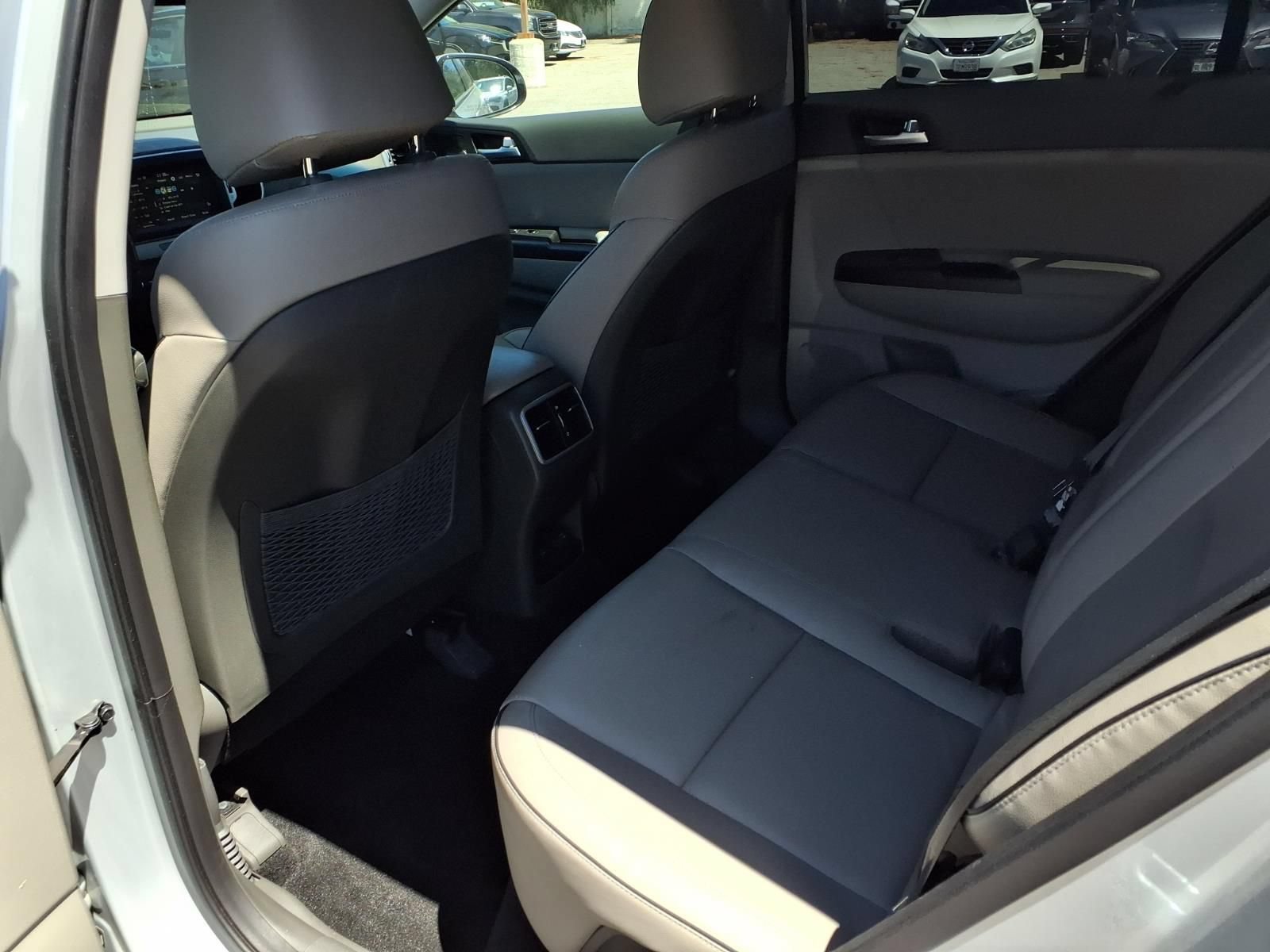 Used 2017 Kia Sportage EX w/ EX Premium Package FWD image 19