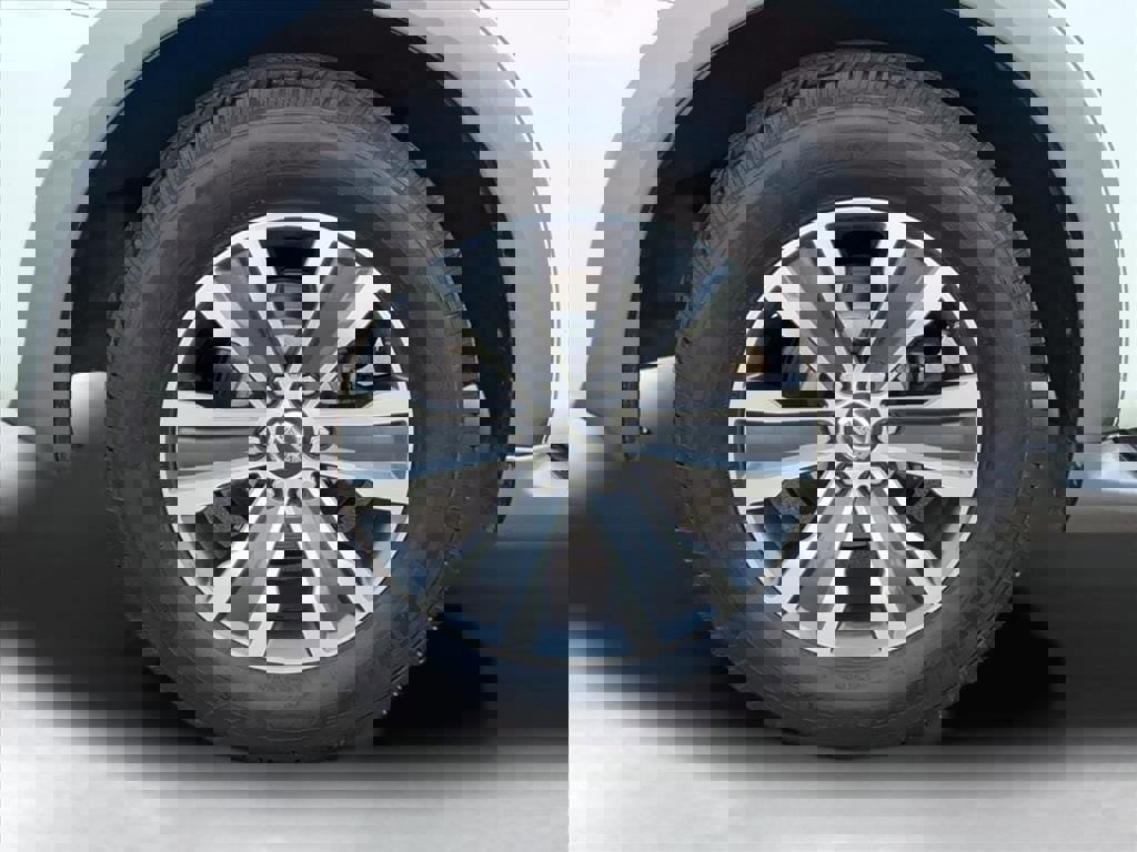 Used 2017 Nissan Armada Platinum w/ Captain Seat Package image 8