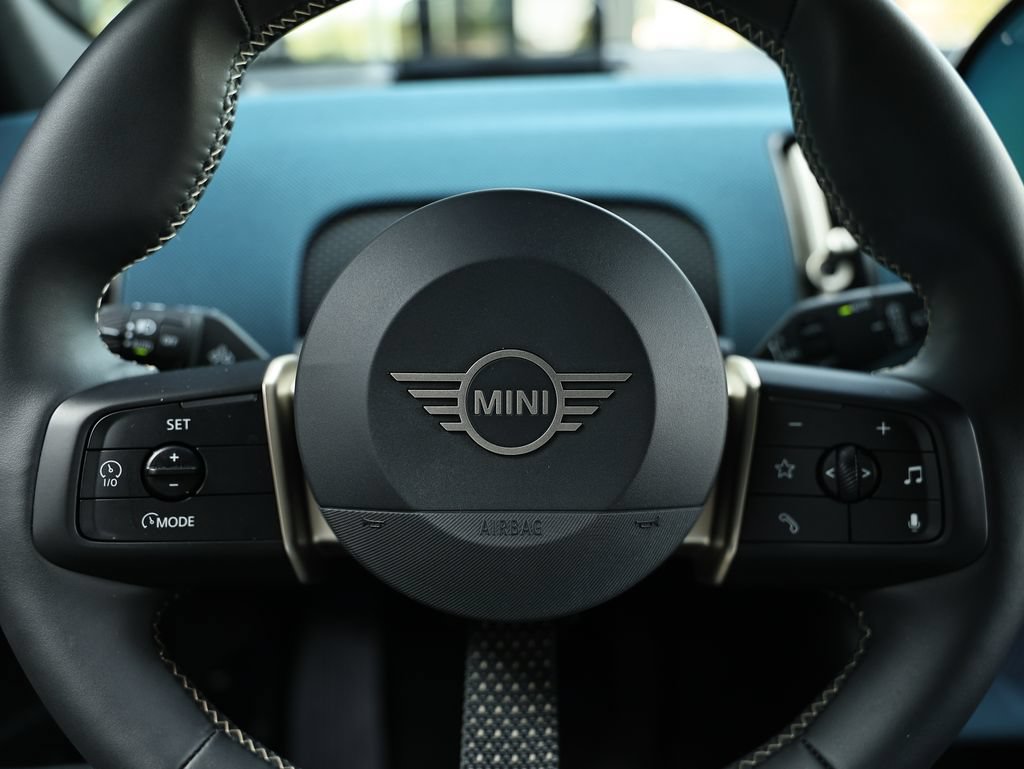 Used 2025 MINI Cooper Countryman S w/ Comfort Package Max AWD/4WD image 33