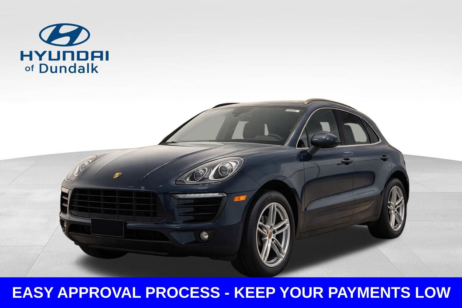 Used 2017 Porsche Macan AWD/4WD image 1