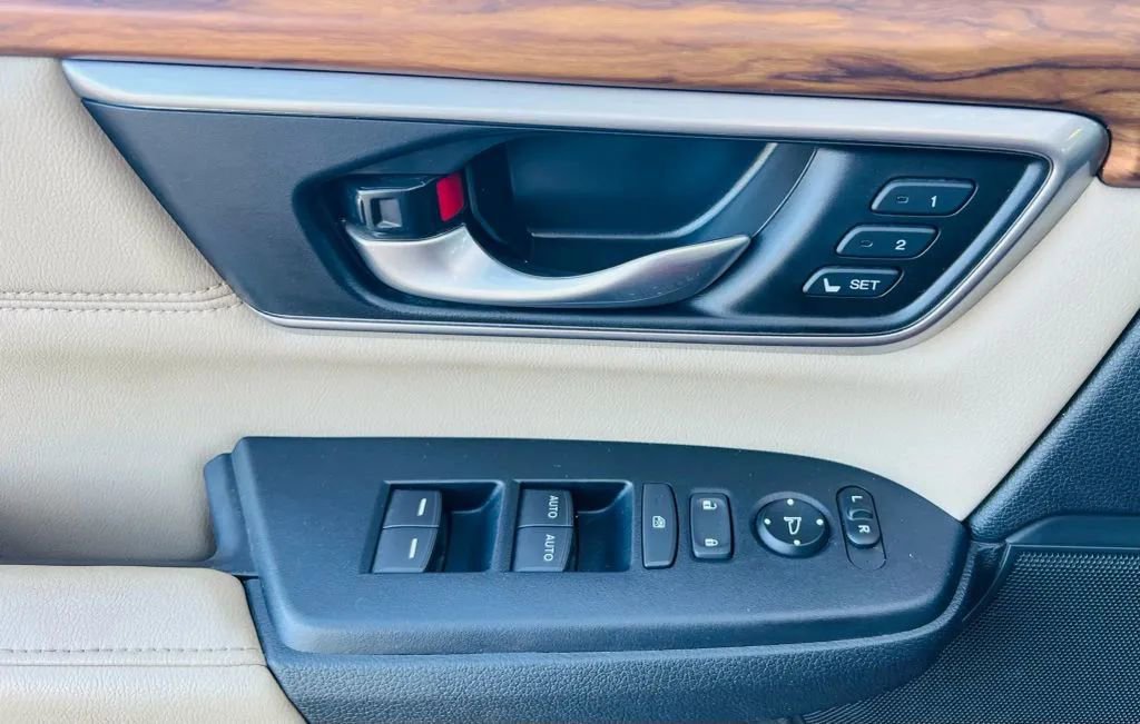 Used 2019 Honda CR-V EX-L image 20