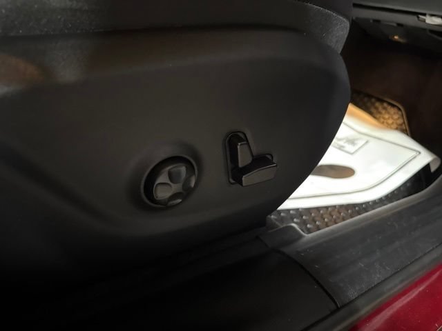 Used 2019 Jeep Cherokee Trailhawk AWD/4WD image 36