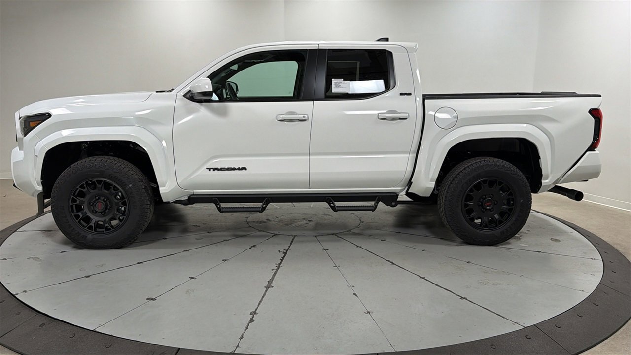 New 2026 Toyota Tacoma SR5 image 8
