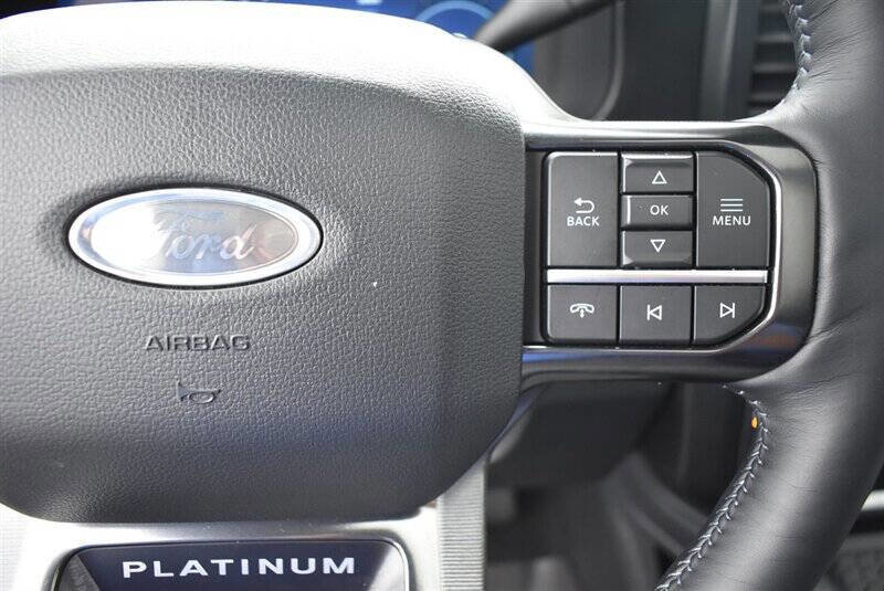 Used 2025 Ford F450 Platinum w/ FX4 Off-Road Package image 19