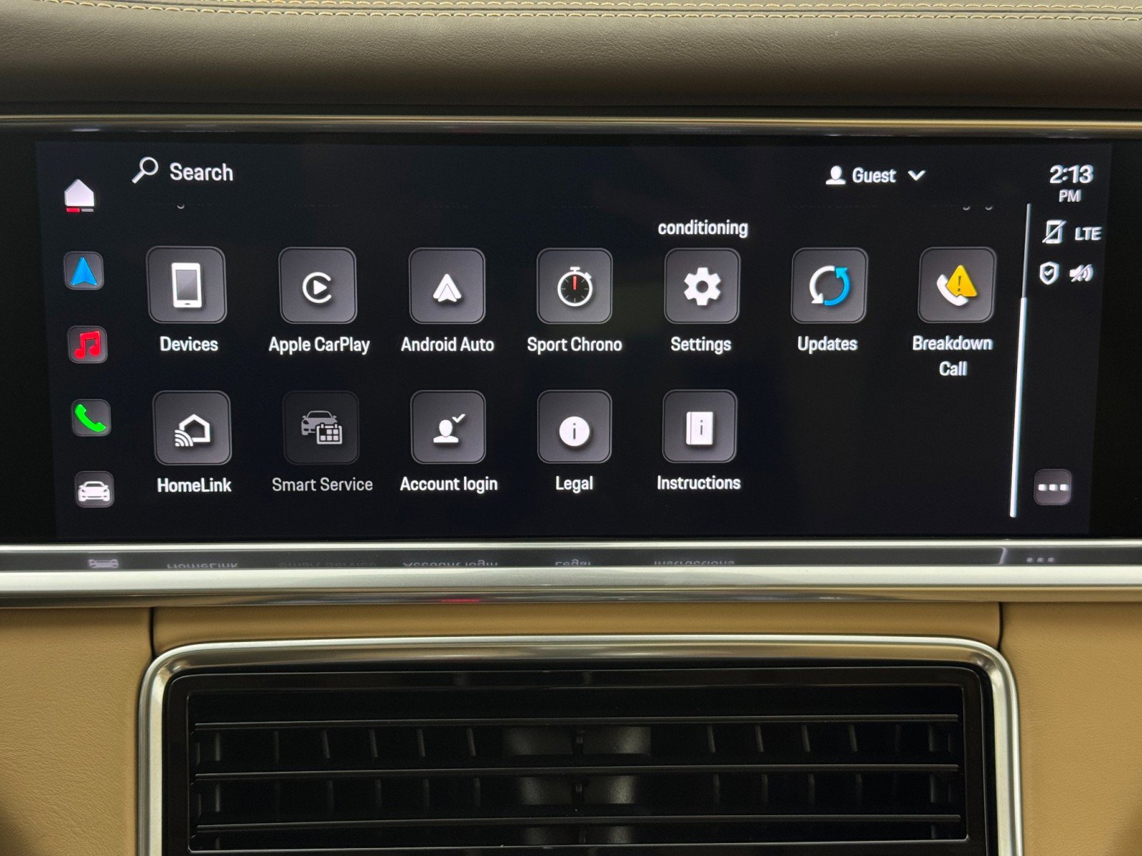 Used 2022 Porsche Panamera 4S Executive image 30