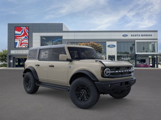 New 2026 Ford Bronco Outer Banks w/ Sasquatch Package AWD/4WD image 7