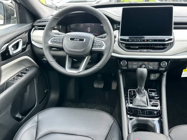 New 2026 Jeep Compass Limited w/ Sun, Sound & Navigation Group AWD/4WD image 19