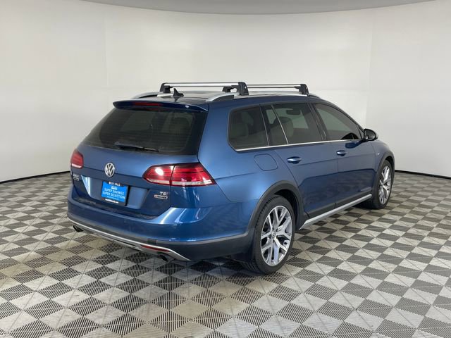 Used 2018 Volkswagen Golf Alltrack SEL AWD/4WD image 16