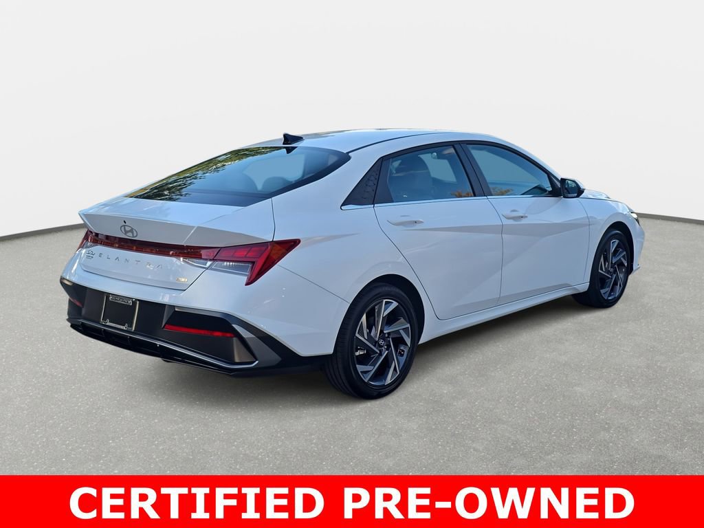 Used 2025 Hyundai Elantra Limited image 5