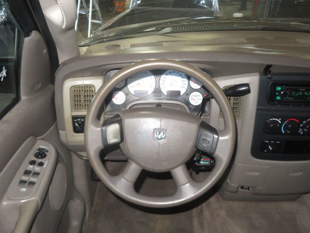 Used 2004 Dodge Ram 2500 Truck SLT w/ Trailer Tow Group image 36