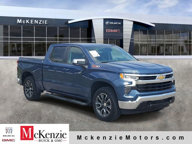 Used 2024 Chevrolet Silverado 1500 LT image 1