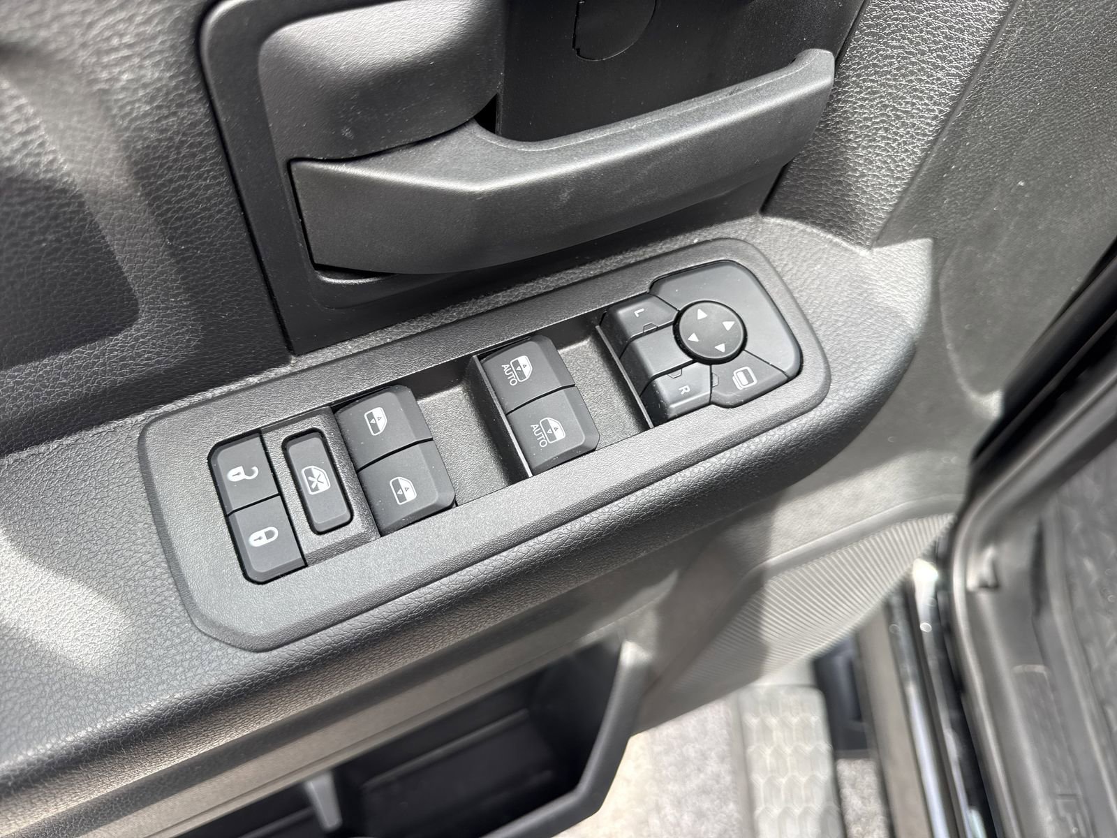 Used 2025 RAM 2500 Tradesman image 33