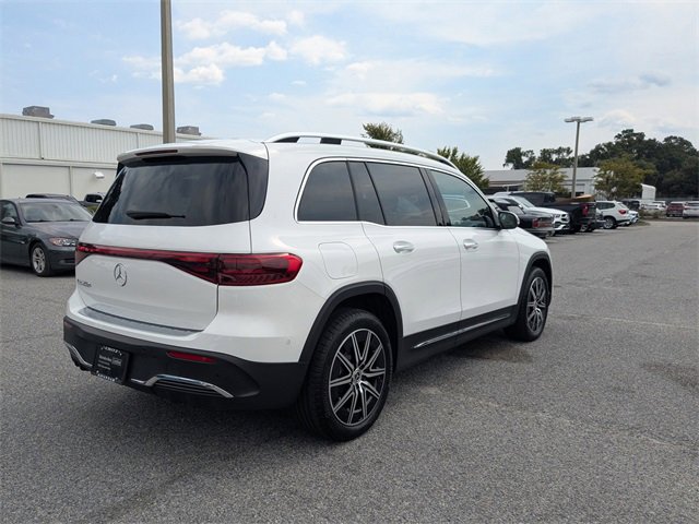 Used 2025 Mercedes-Benz EQB 250+ image 5