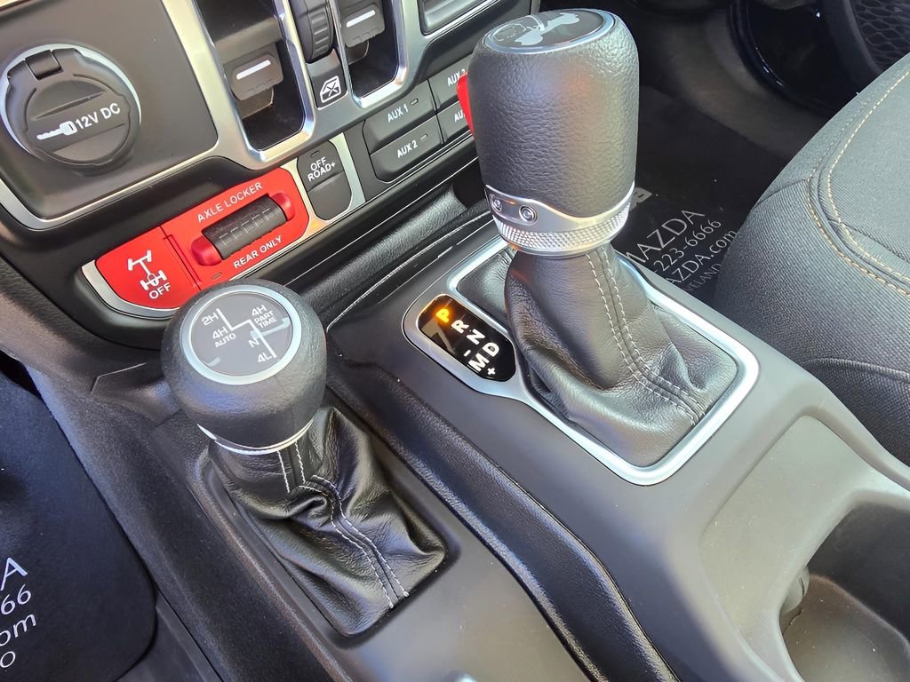Used 2025 Jeep Wrangler Unlimited Sport S 4xe AWD/4WD image 25