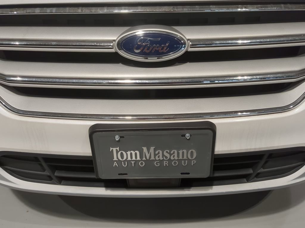 Used 2019 Ford Escape SEL image 20