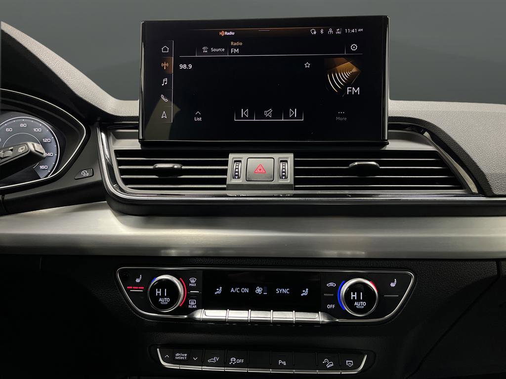 Used 2023 Audi Q5 e Premium Plus w/ Premium Plus Package image 9